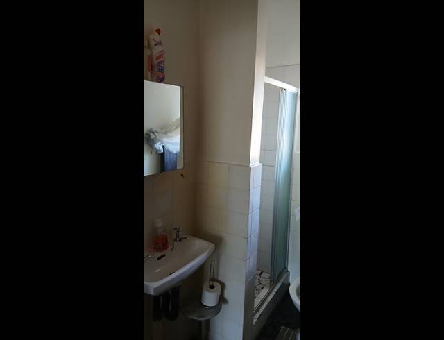 3 BEDROOM FREEHOLD FOR SALE IN PIONEER PARK